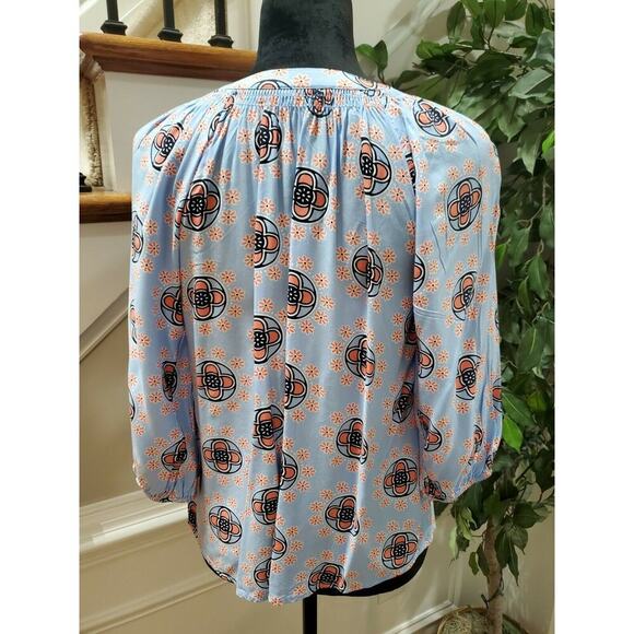 Crown & Ivy Women's Blue 100% Rayon Long Sleeve V-Neck Casual Blouse Size PM - Picture 7 of 10